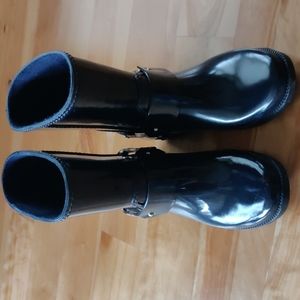 Michael kors rain boots